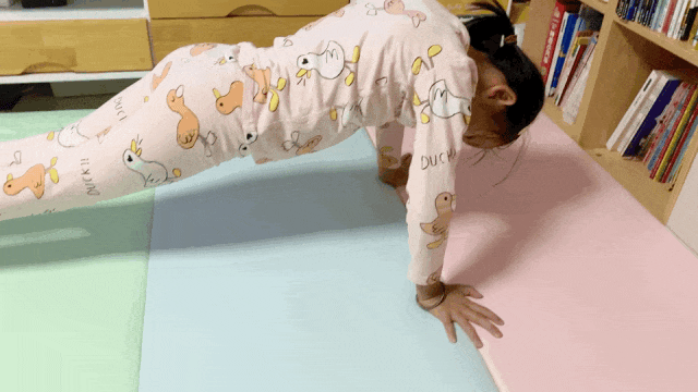 室內可以玩什么游戲_室內玩游戲可以用手機嗎_在室內玩游戲